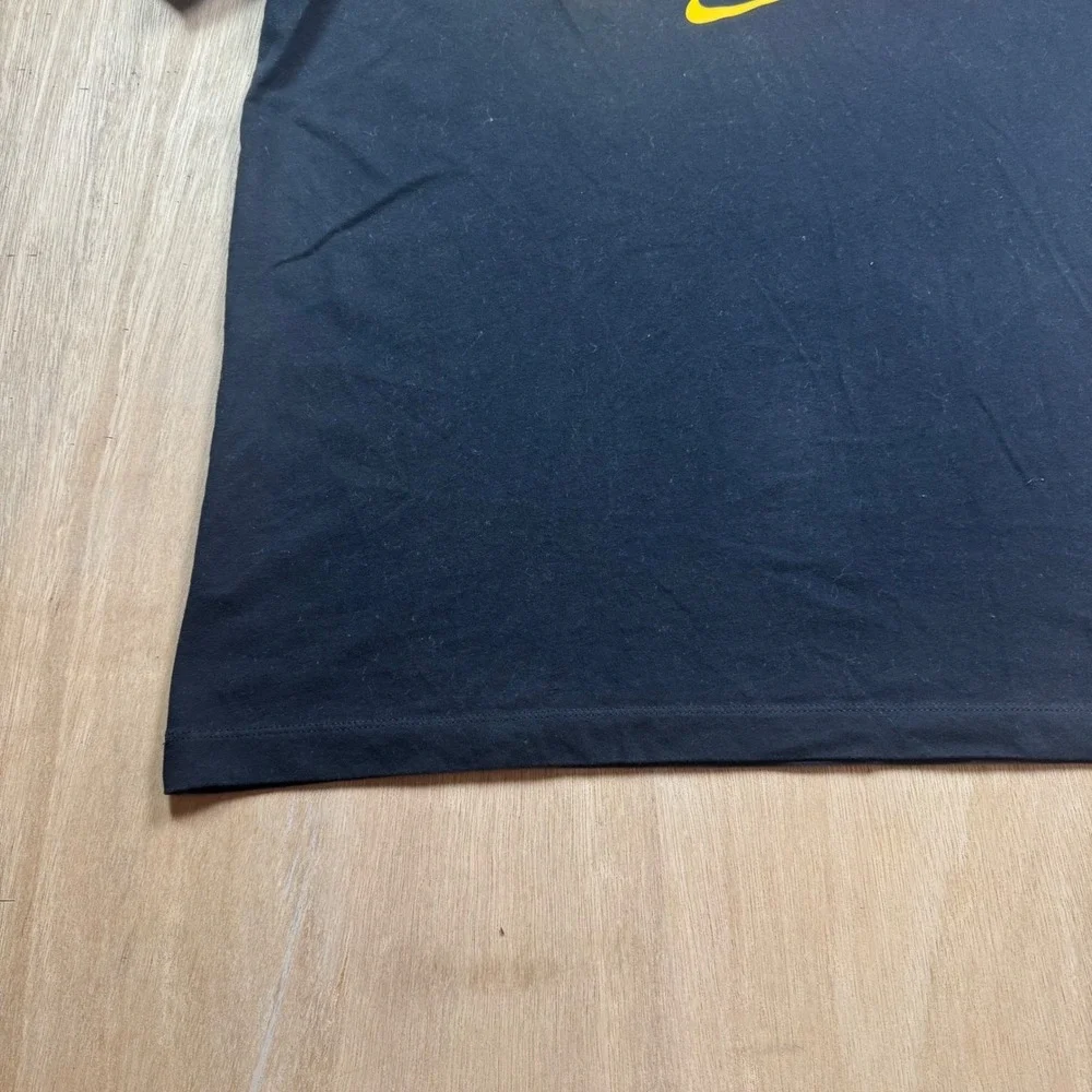 Nike Atlanta Hawks NBA Men's Black Graphic T-Shirt Tee Size L
